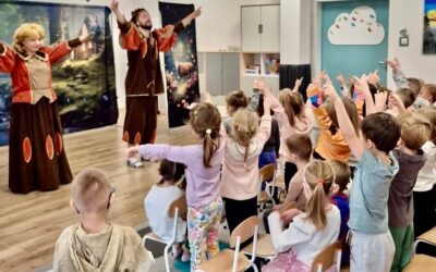 „Zaczarowany jelonek” – czyli teatr w&nbsp;naszym przedszkolu i&nbsp;żłobku.