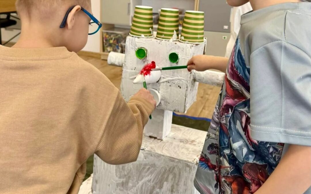 Roboto-Bałwan z&nbsp;recyklingu. Nie&nbsp;wyrzucaj!  Daj przedmiotom drugie życie!